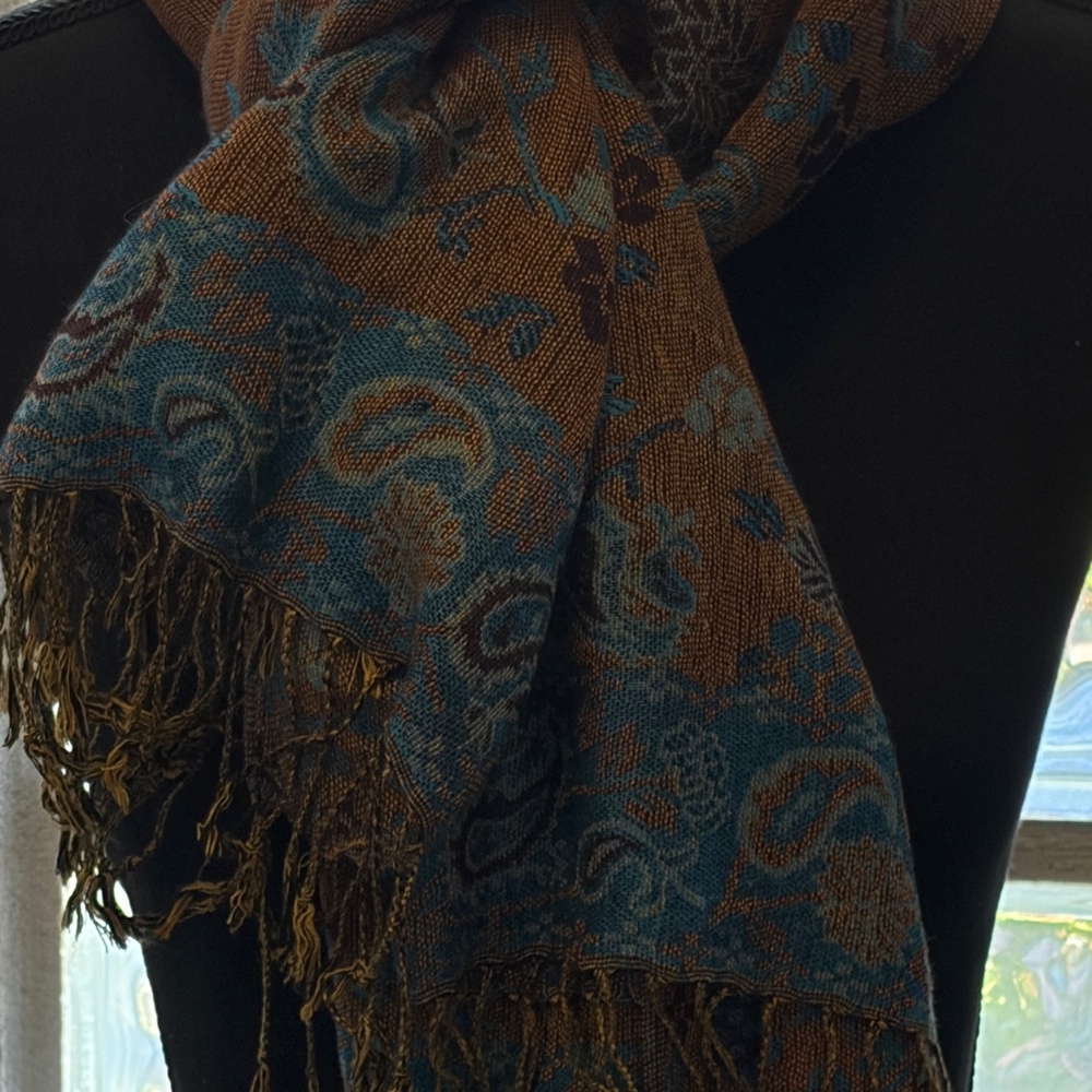 D&G Pashmina in copper and turquoise paisley